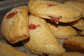 Empanada de Fresa Azucarada